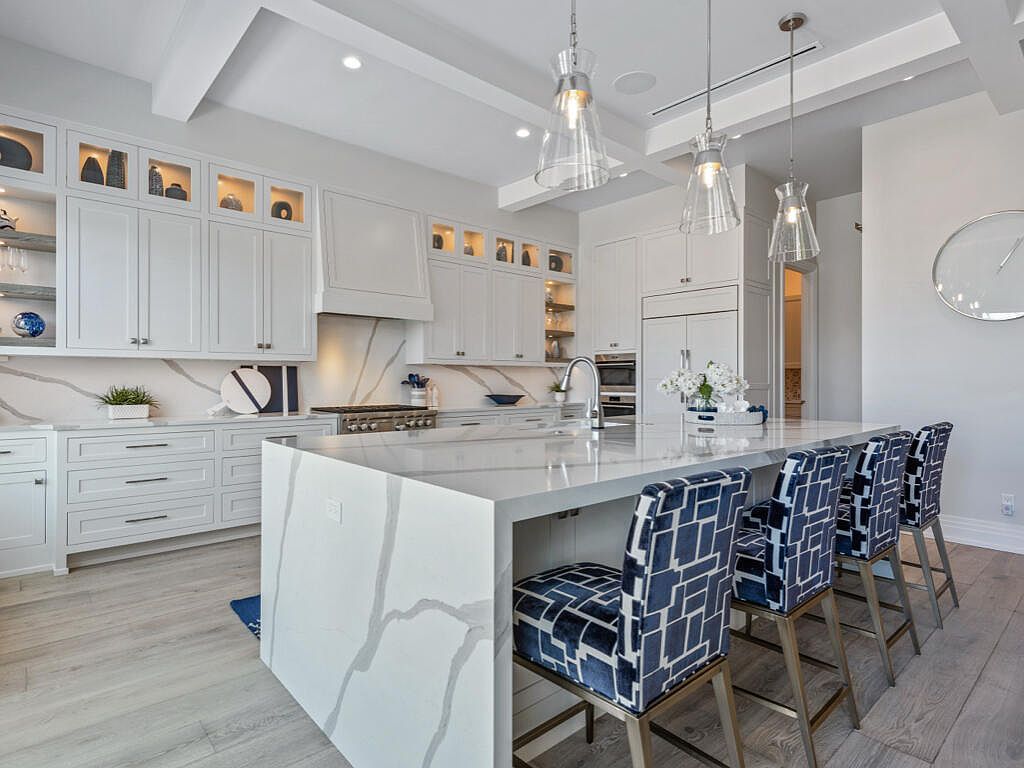 296 Seabreeze Dr Marco Island, FL 34145 - Thumbnail 3