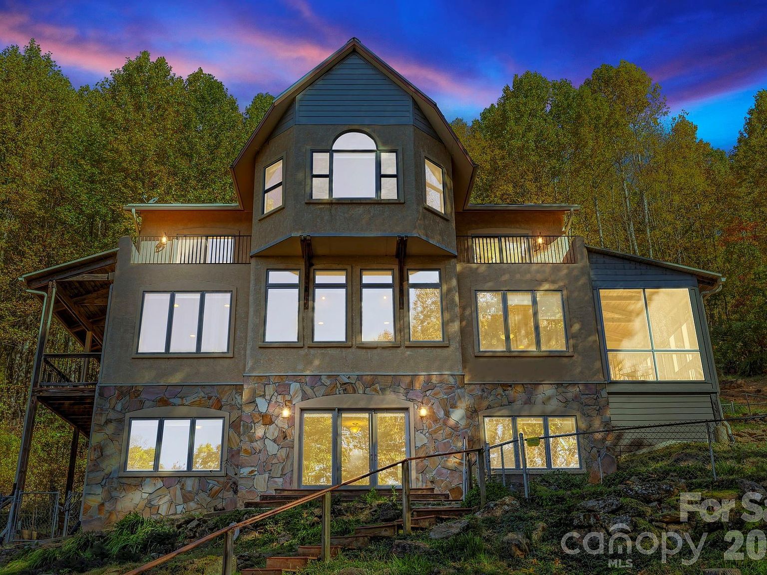 97 Old Cove Rd Black Mountain, NC 28711 - Thumbnail 3