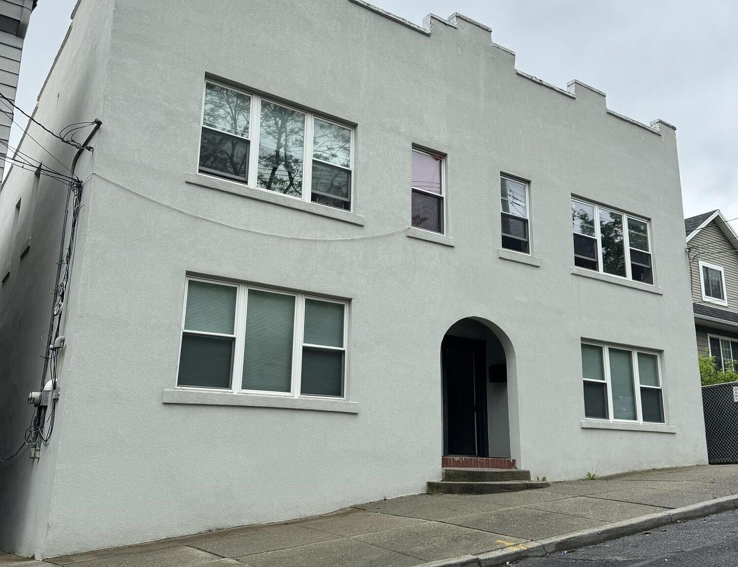 16-18 Butler Ter Staten Island, NY 10301 - Thumbnail 3