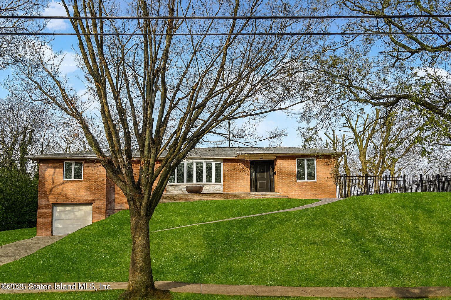 24 Ward Ave Staten Island, NY 10304 - Thumbnail 3