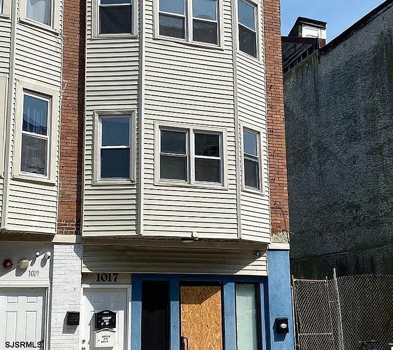 1017 Arctic Ave Atlantic City, NJ 08401 - Thumbnail 3