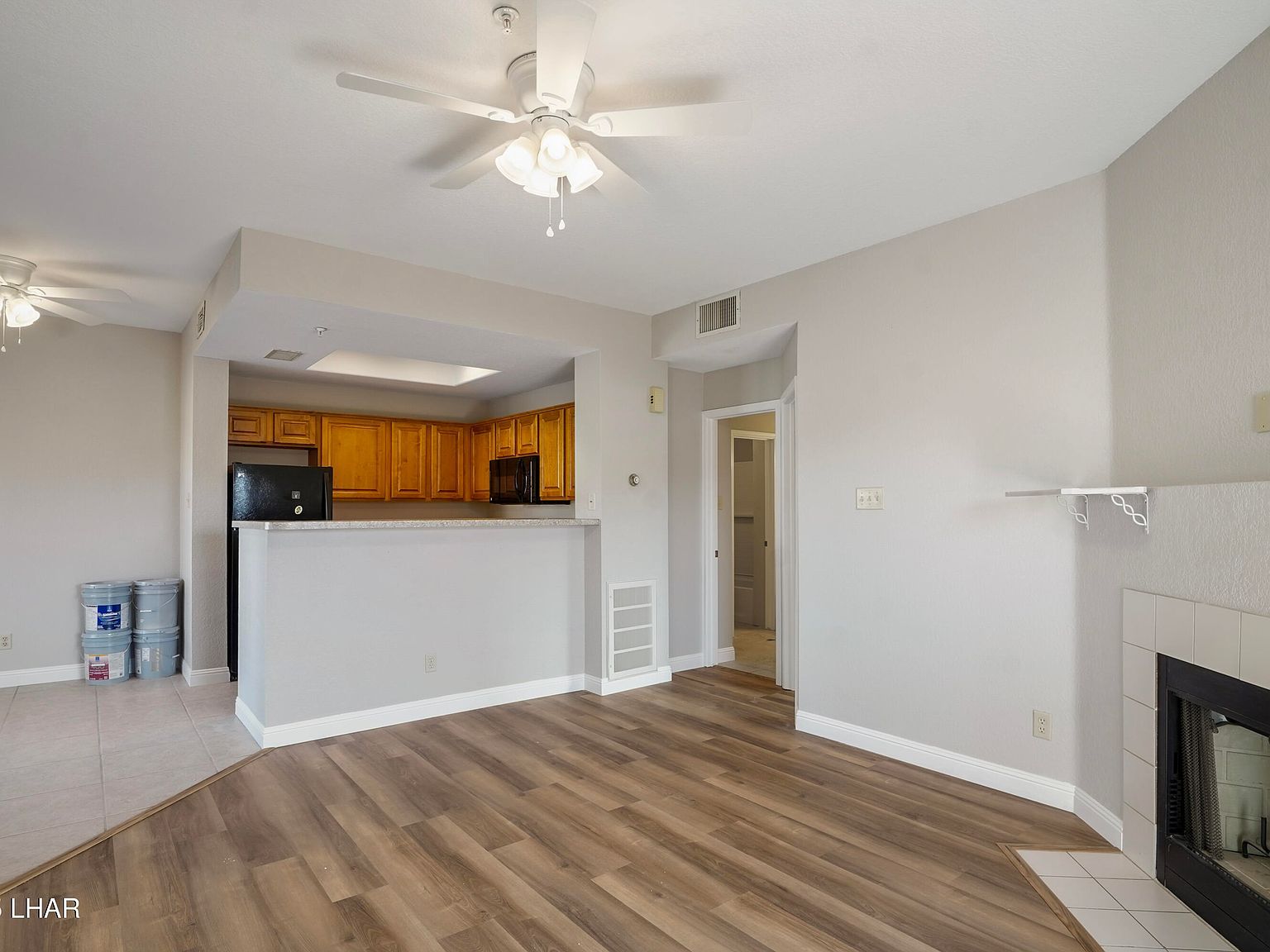 1650 Smoketree Ave S UNIT 132 Lake Havasu City, AZ 86403 - Thumbnail 3