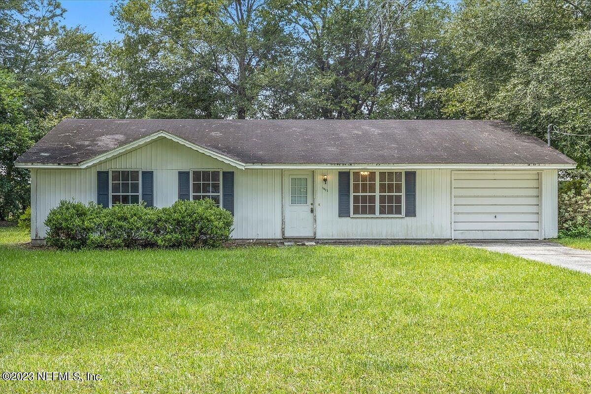 1023 Eastwood Dr Starke, FL 32091 - Thumbnail 3