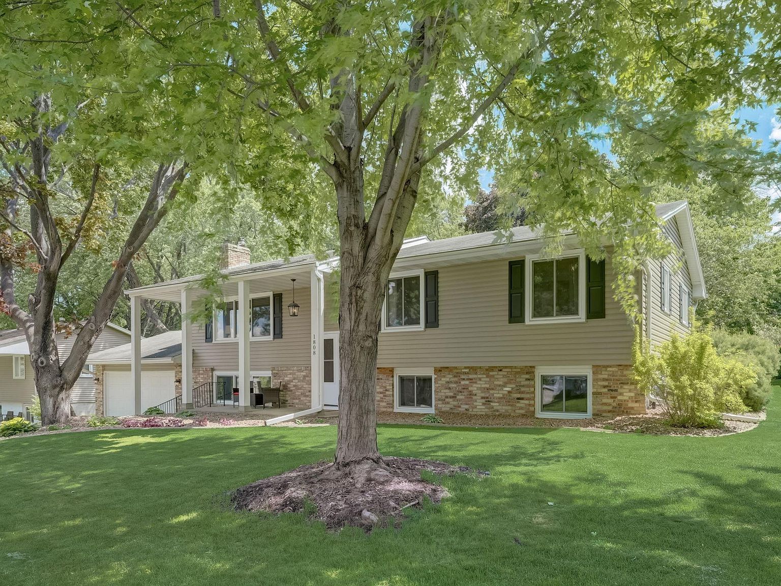 1808 Raleigh Dr Burnsville, MN 55337 - Thumbnail 3