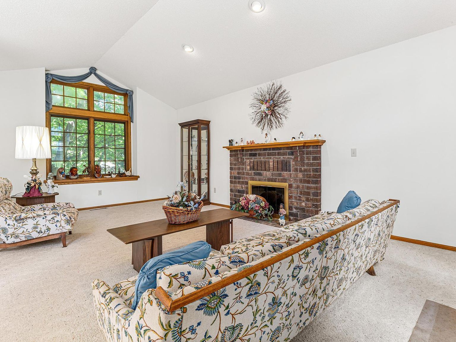 16280 Terracewood Dr Eden Prairie, MN 55346 - Thumbnail 3