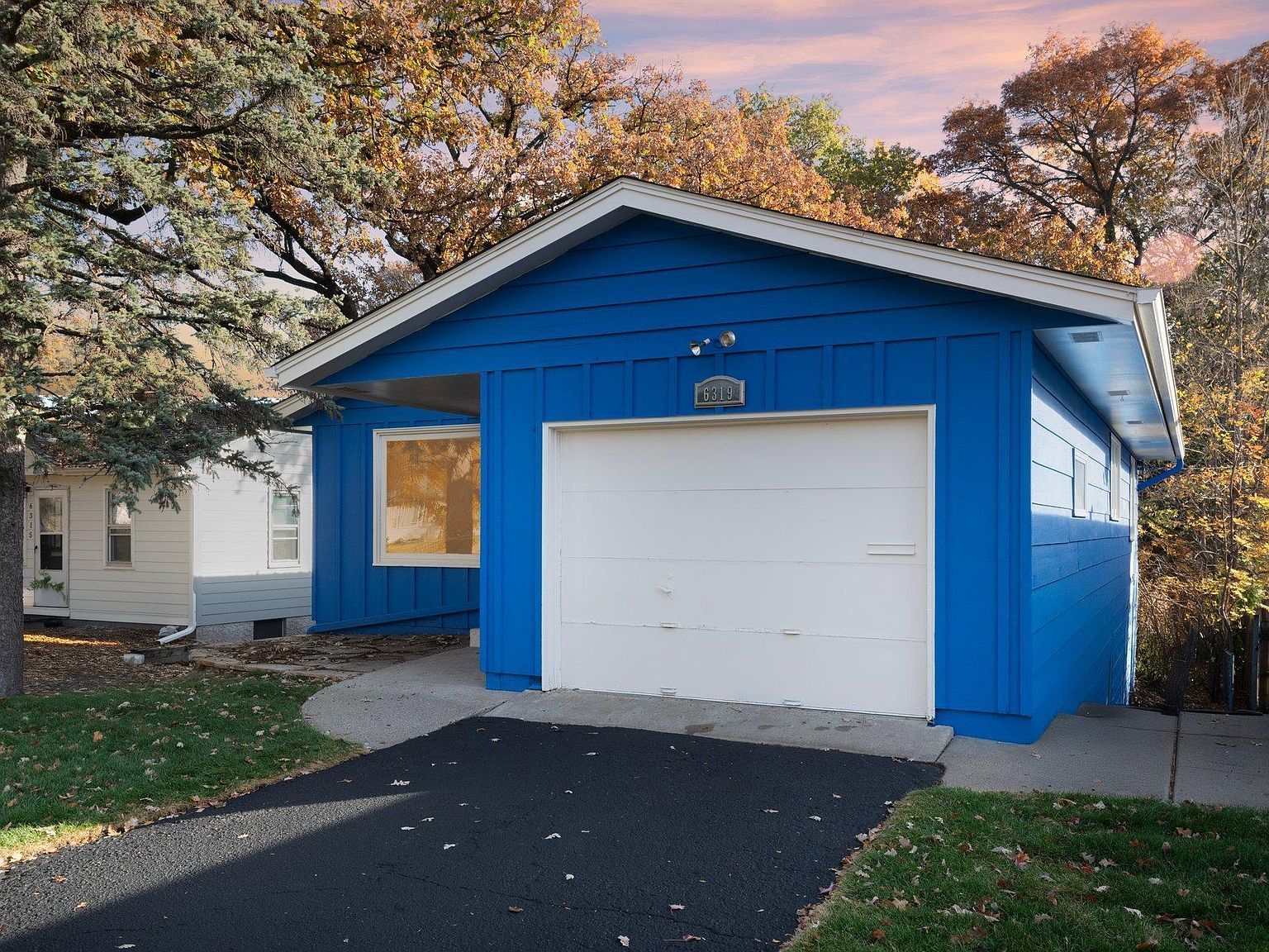 6319 Newton Ave S Richfield, MN 55423 - Thumbnail 3