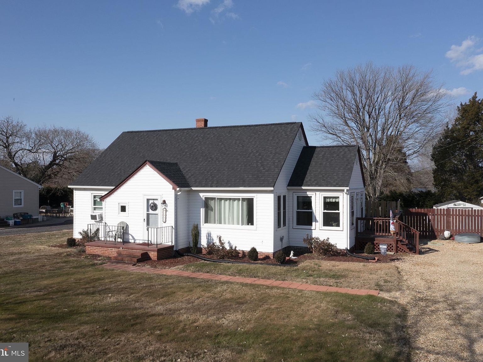 2889 Harryhogan Rd Callao, VA 22435 - Thumbnail 3