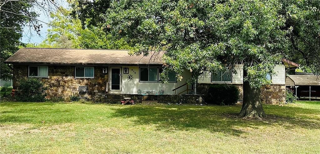 610 10th St Mc Cune, KS 66753 - Thumbnail 3