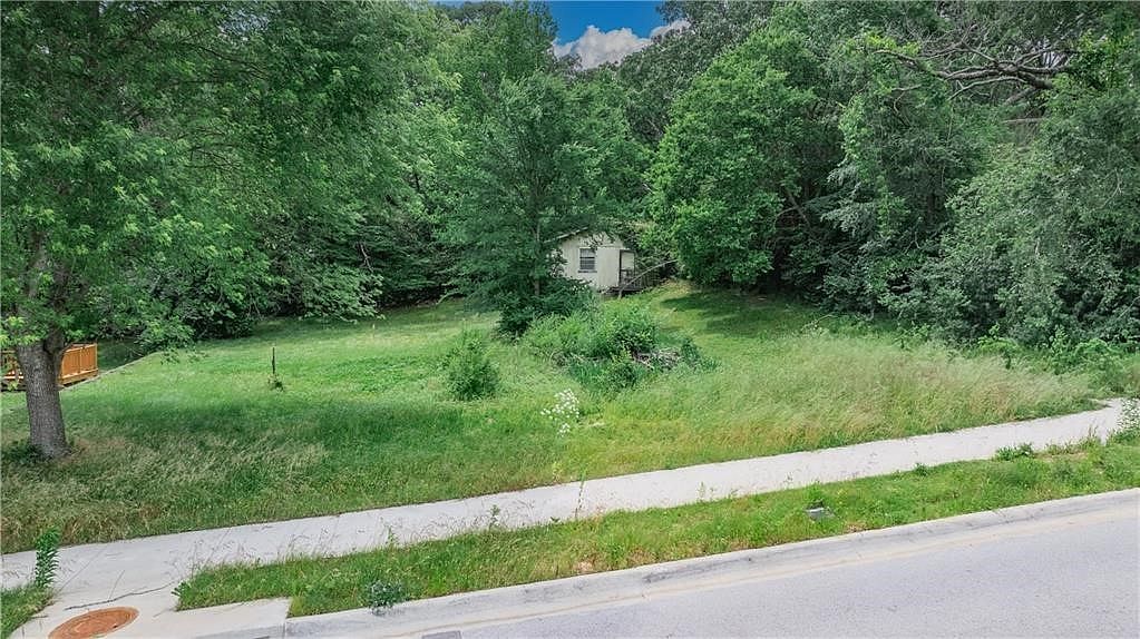 S Happy Hollow Rd Fayetteville, AR 72701 - Thumbnail 3