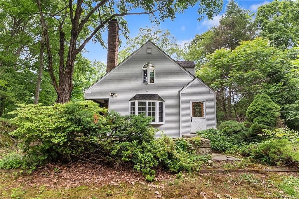 704 Lake St West Harrison, NY 10604 - Thumbnail 3