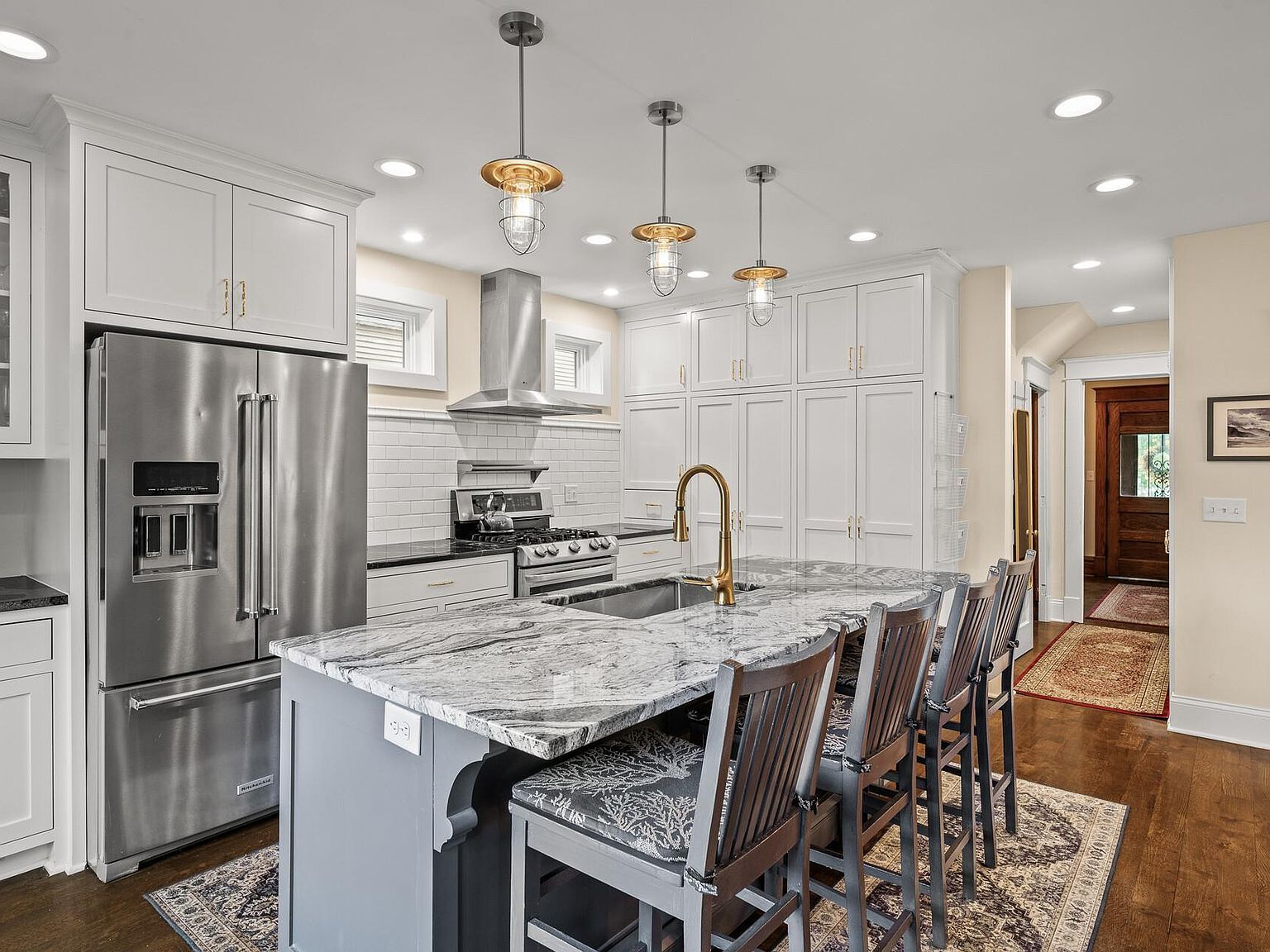 1670 Ashland Ave Saint Paul, MN 55104 - Thumbnail 3