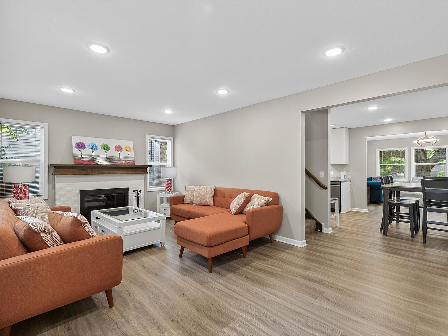 3425 Zenith Ave N Robbinsdale, MN 55422 - Thumbnail 3