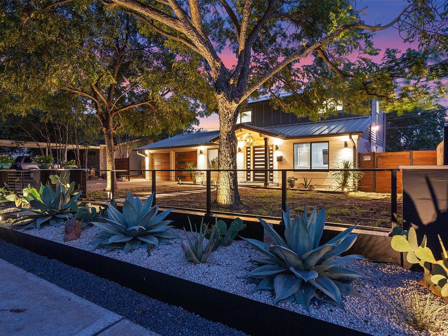 1911 Ohlen Rd Austin, TX 78757 - Thumbnail 3