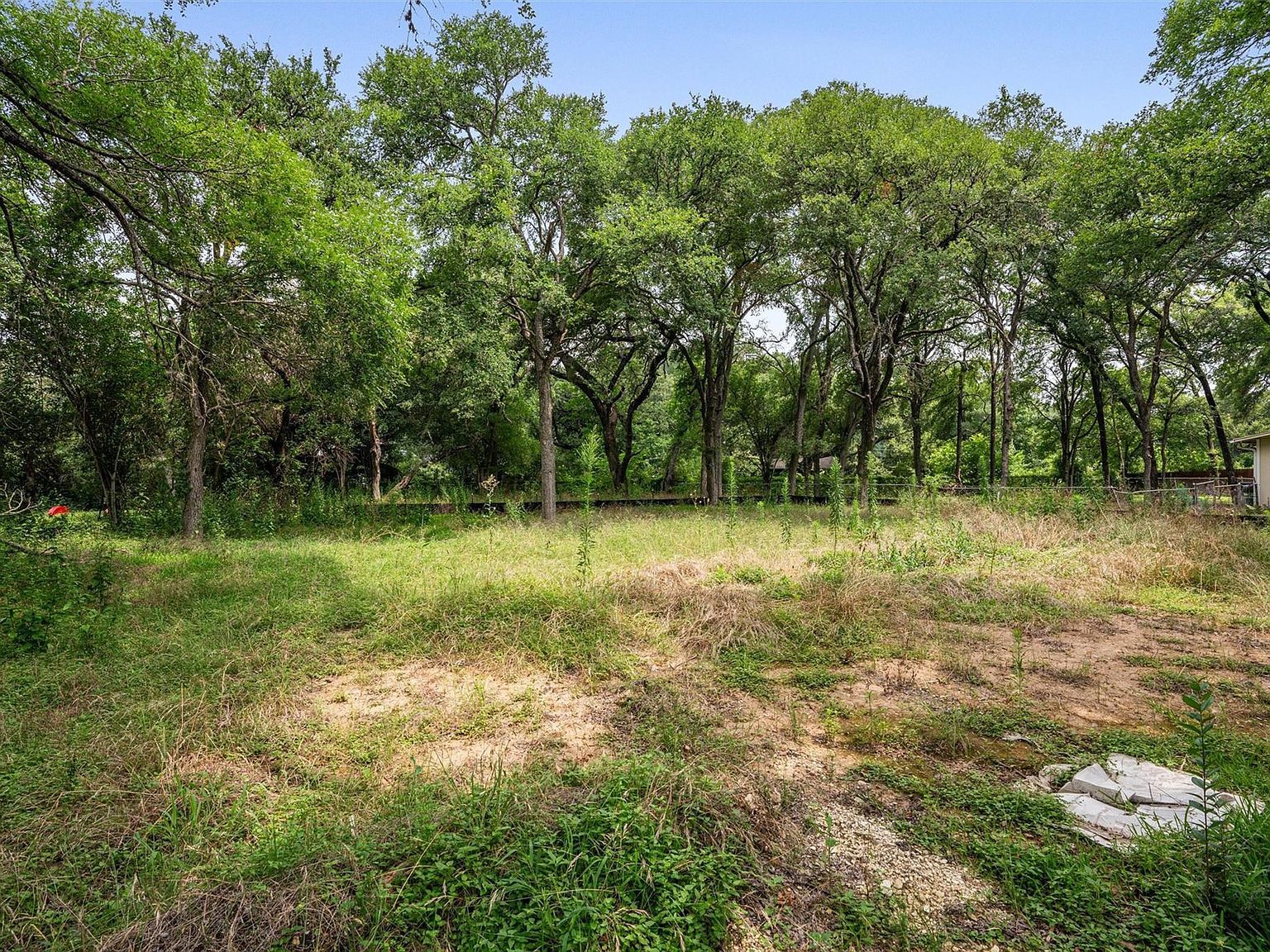 3928 E 16th St Austin, TX 78721 - Thumbnail 3