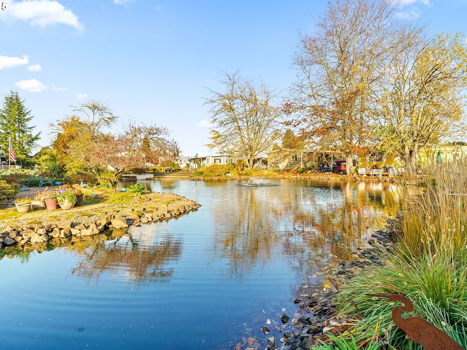 1800 Lakewood Ct SPACE 127 Eugene, OR 97402 - Thumbnail 3