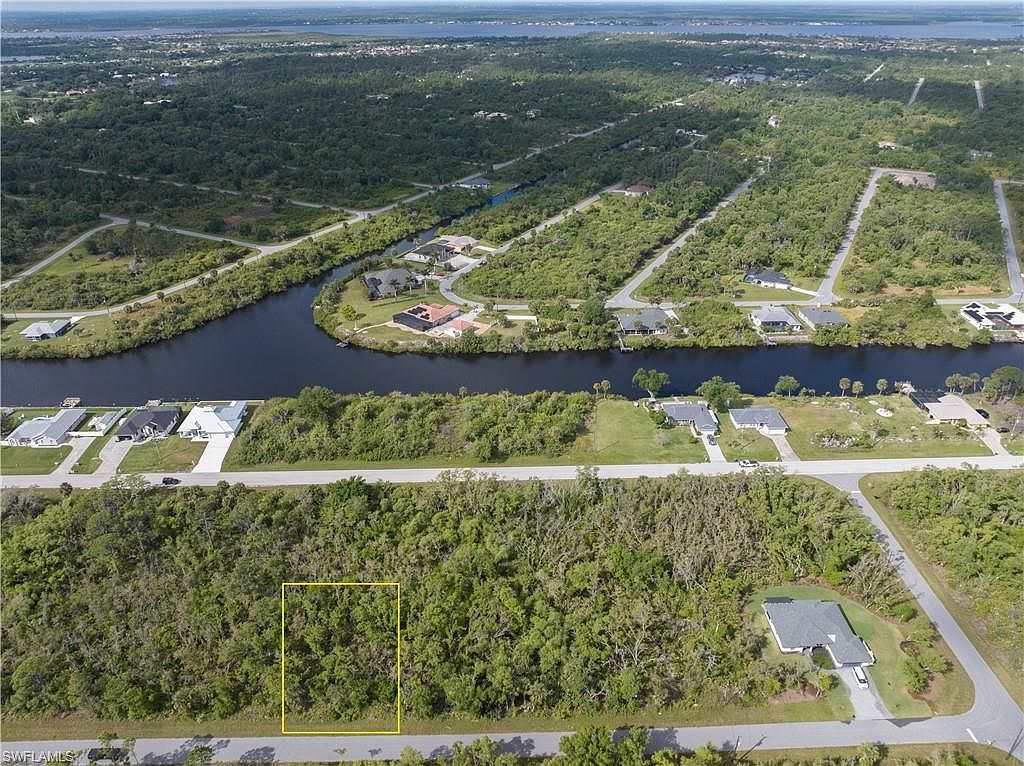 2179 Adirondack Ln Port Charlotte, FL 33953 - Thumbnail 3