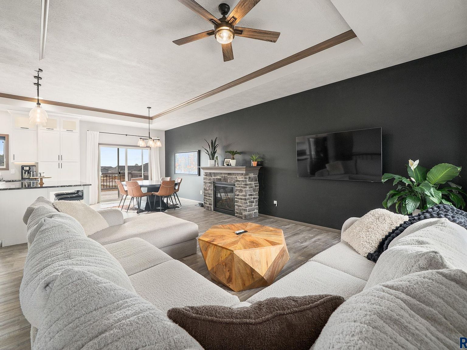 5312 S Chinook Ave Sioux Falls, SD 57108 - Thumbnail 3