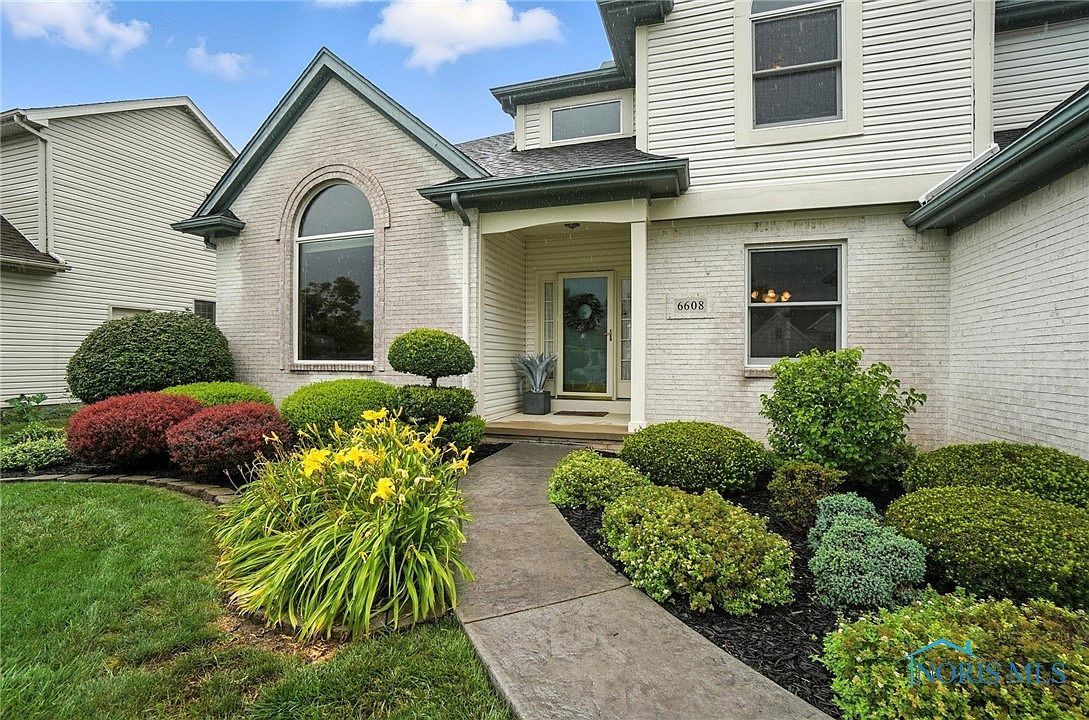 6608 W Meadows Ln Maumee, OH 43537 - Thumbnail 3