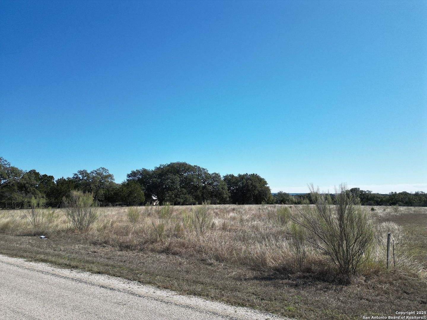 442 Horseshoe Fls Bandera, TX 78003 - Thumbnail 3