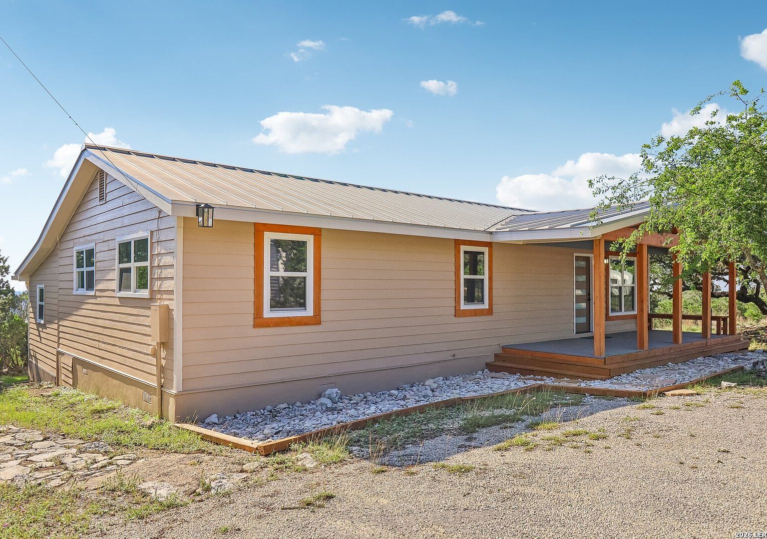 235 Mountain Creek Rd Pipe Creek, TX 78063 - Thumbnail 3