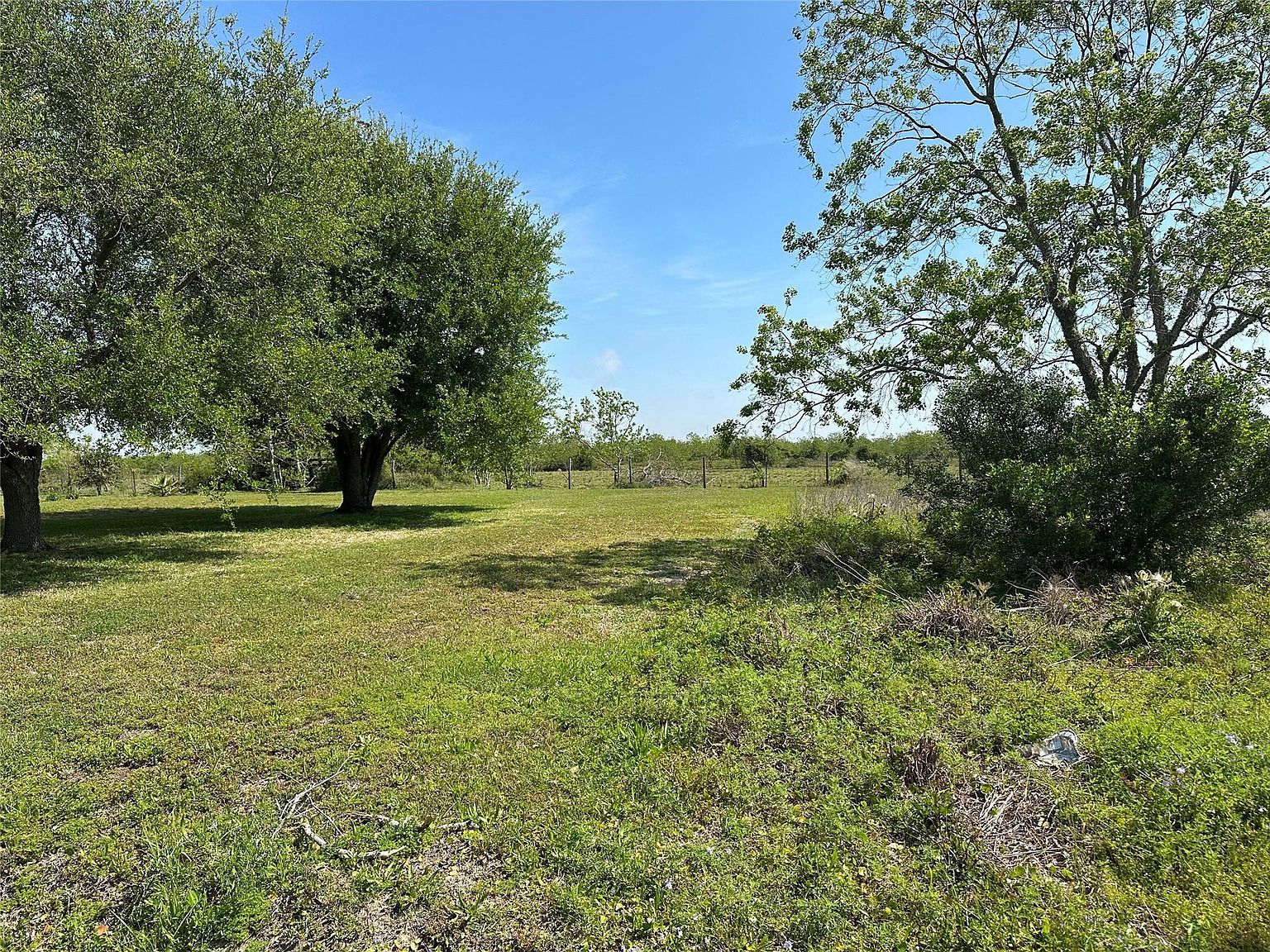 LOT 302 Bahama Ln Lot 302 Pt Bolivar, TX 77650 - Thumbnail 3