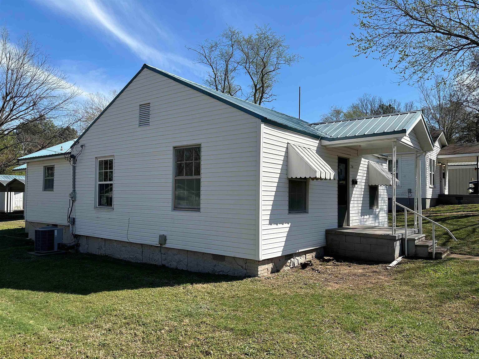 710 N Sowell St Searcy, AR 72143 - Thumbnail 3