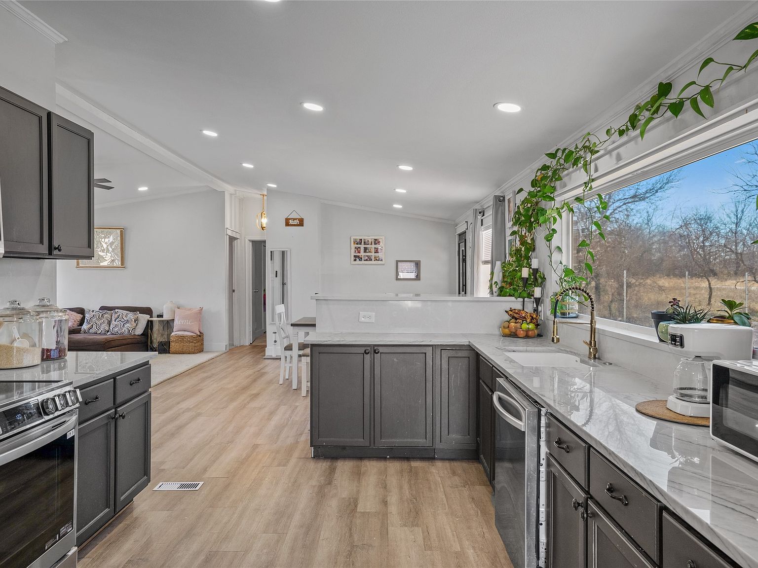 169 Cumberland Trl Bridgeport, TX 76426 - Thumbnail 3