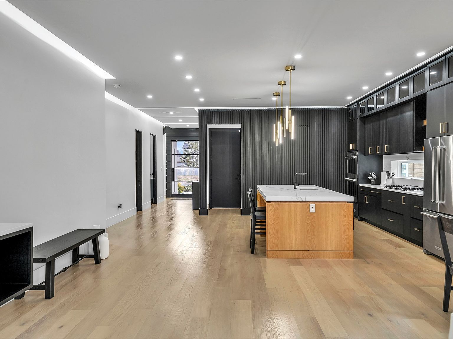 4721 Linnet Ln Dallas, TX 75209 - Thumbnail 3