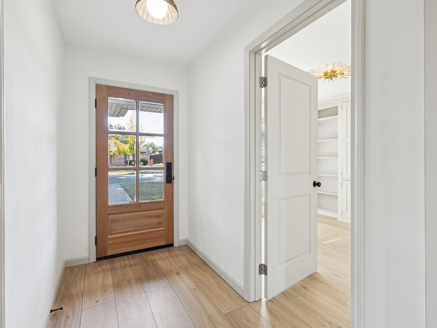 1805 Skyline Dr Sherman, TX 75092 - Thumbnail 3