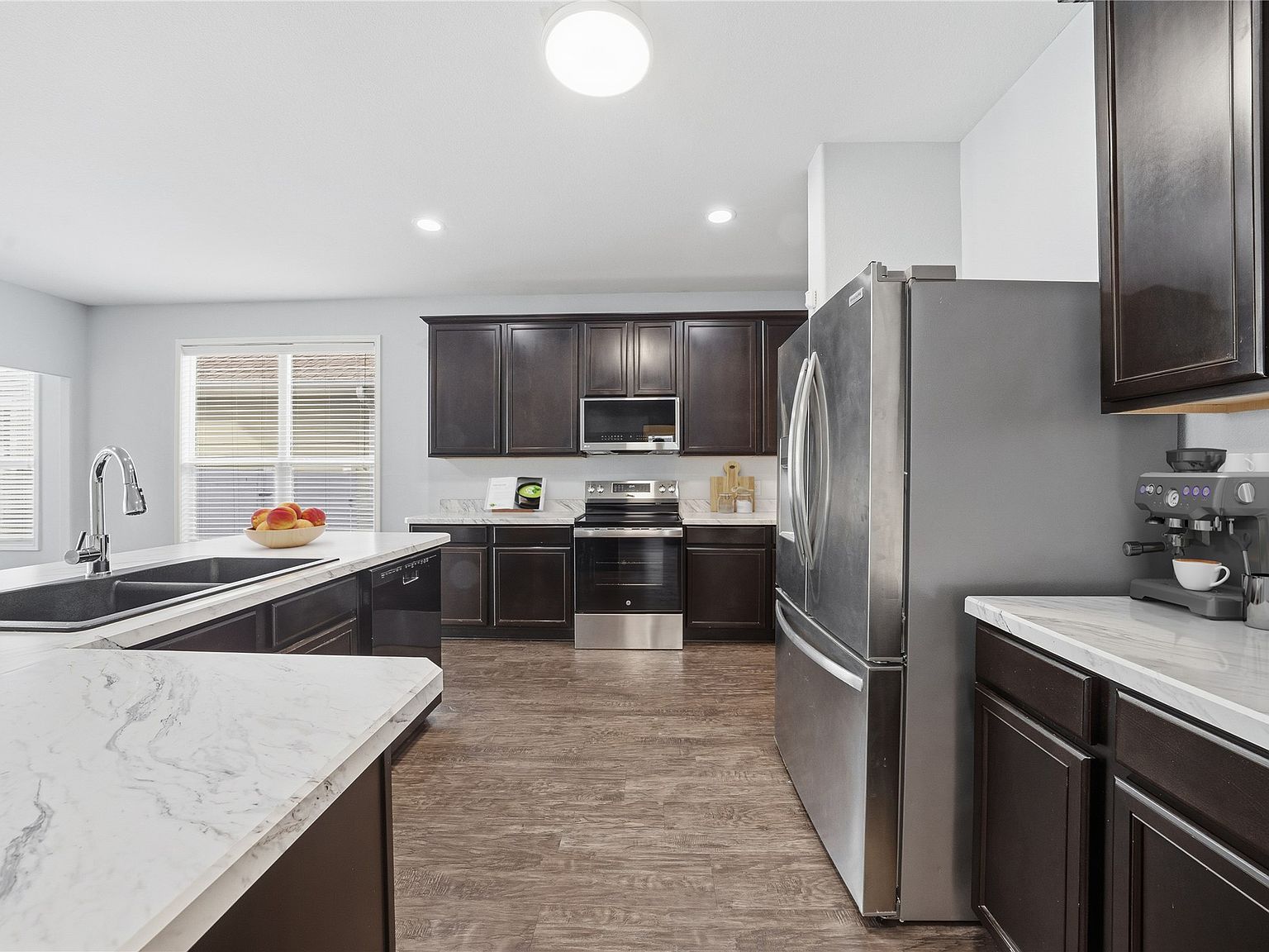 9032 Greene Dr Providence Village, TX 76227 - Thumbnail 3