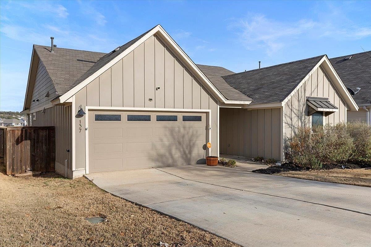 137 Fire Wheel Pass Liberty Hill, TX 78642 - Thumbnail 3