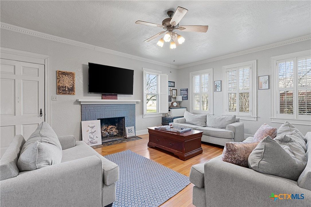 1543 W Clark St Bartlett, TX 76511 - Thumbnail 3