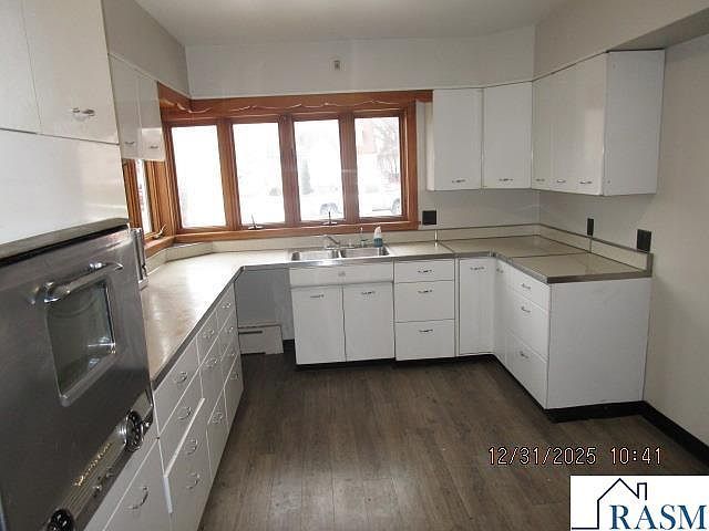 322 N Galbraith St Blue Earth, MN 56013 - Thumbnail 3