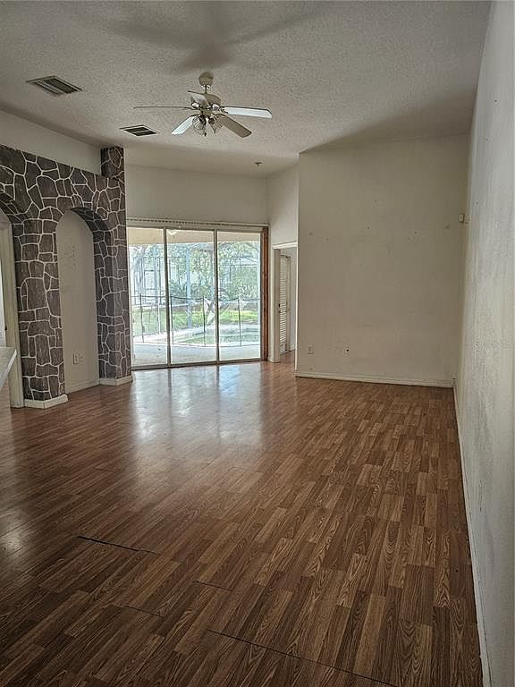 704 Eola Way Haines City, FL 33844 - Thumbnail 3