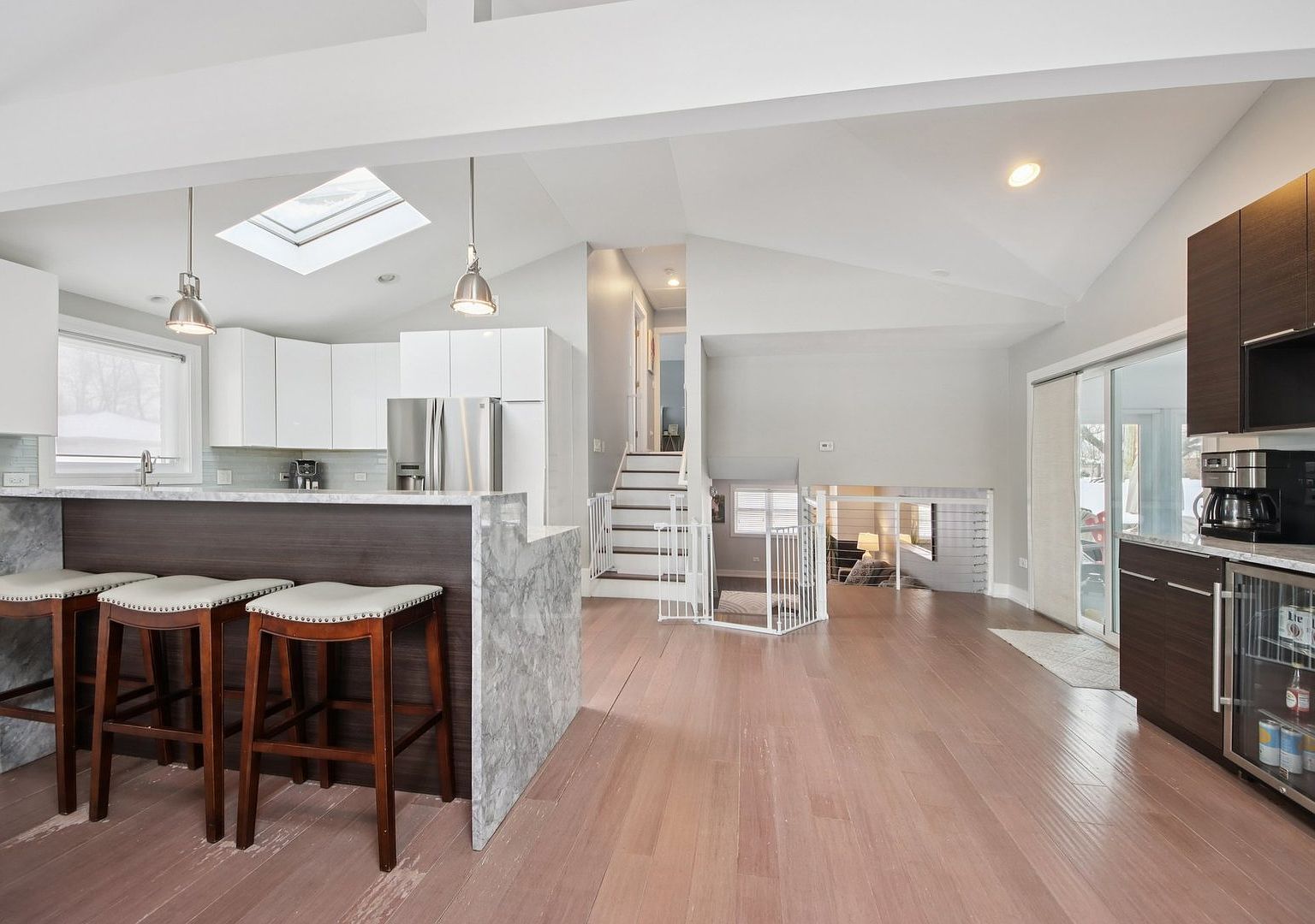 7525 170th St Tinley Park, IL 60477 - Thumbnail 3