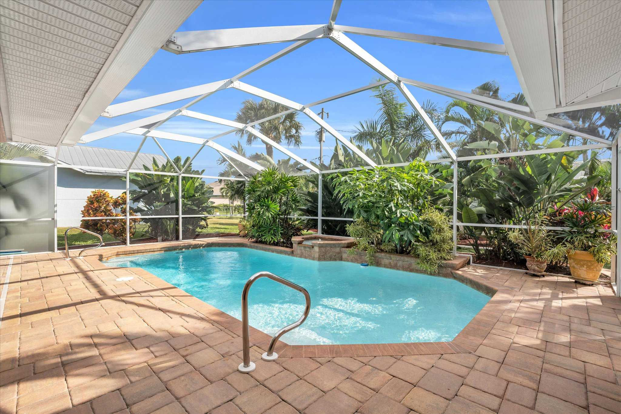 1214 Southwest 49th Street, Cape Coral, FL, USA, 33914 - Thumbnail 3