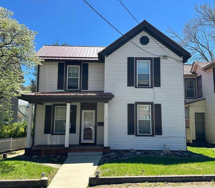 317 Pine Street, Clifton Forge, VA, USA, 24422 - Thumbnail 3