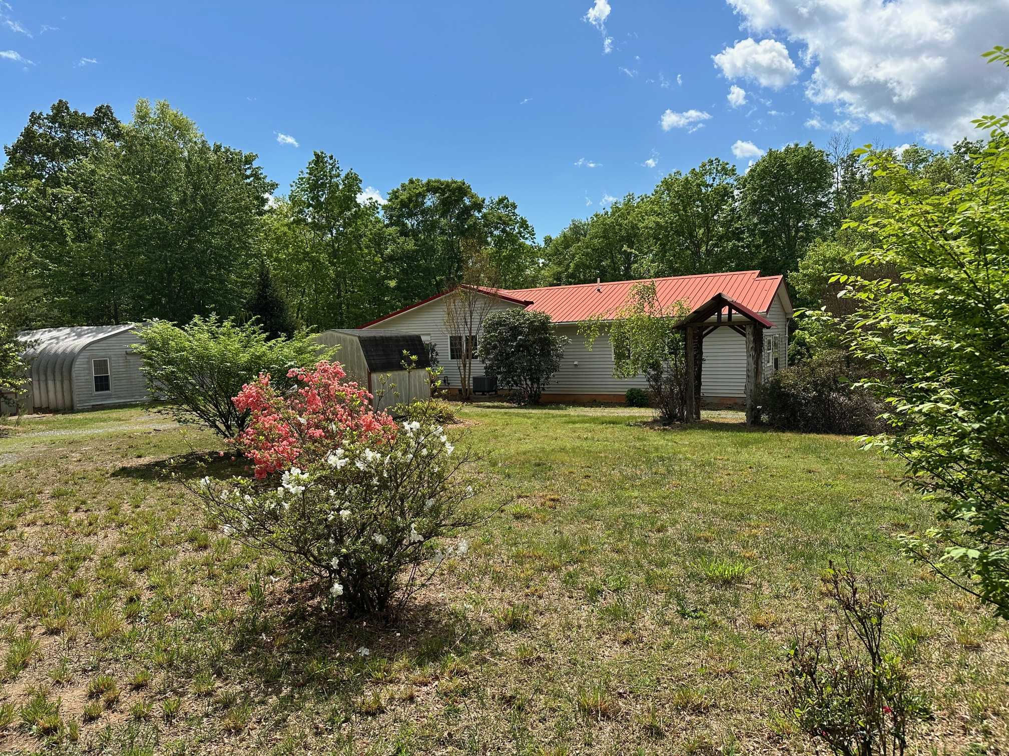 11658 South Constitution Route, Scottsville, VA, USA, 24590  | Single Family
