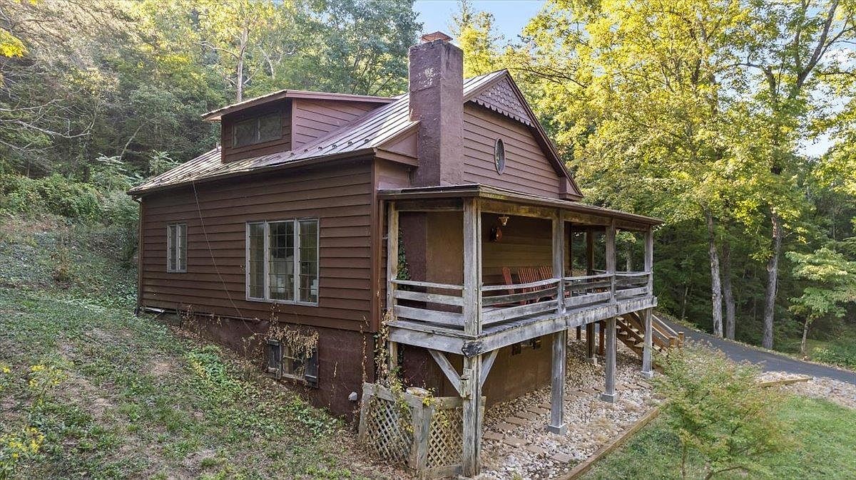 6614 Middlebrook Rd Middlebrook, VA 24459 - Thumbnail 3