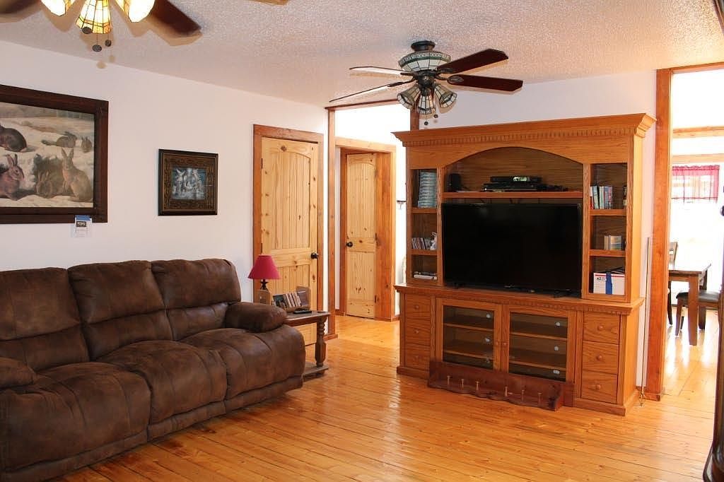 441 County Road 4240 Bronson, TX 75930 - Thumbnail 3