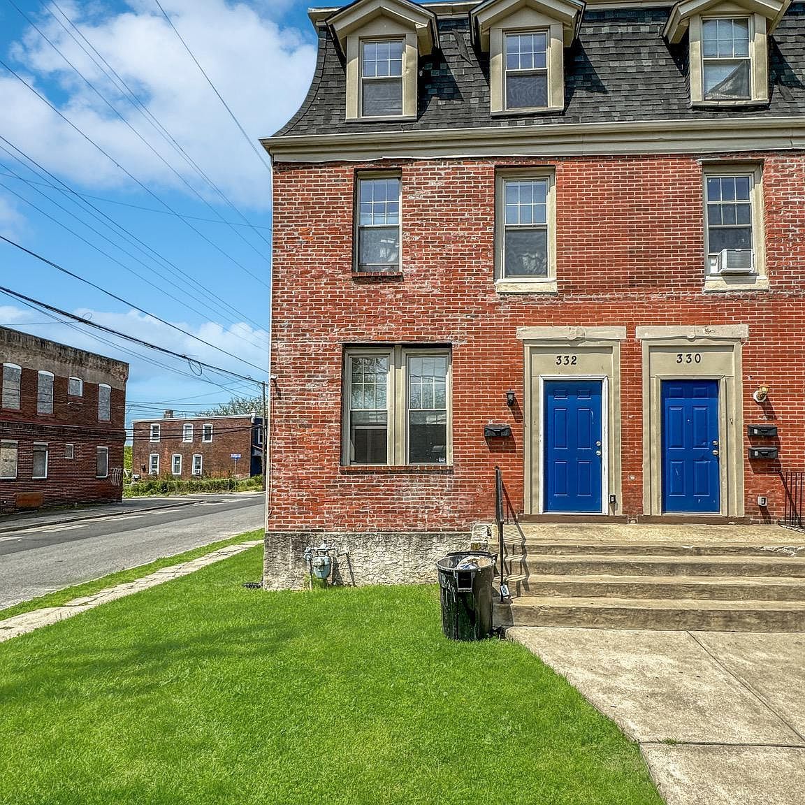 332 S 5th St Darby, PA 19023 - Thumbnail 3