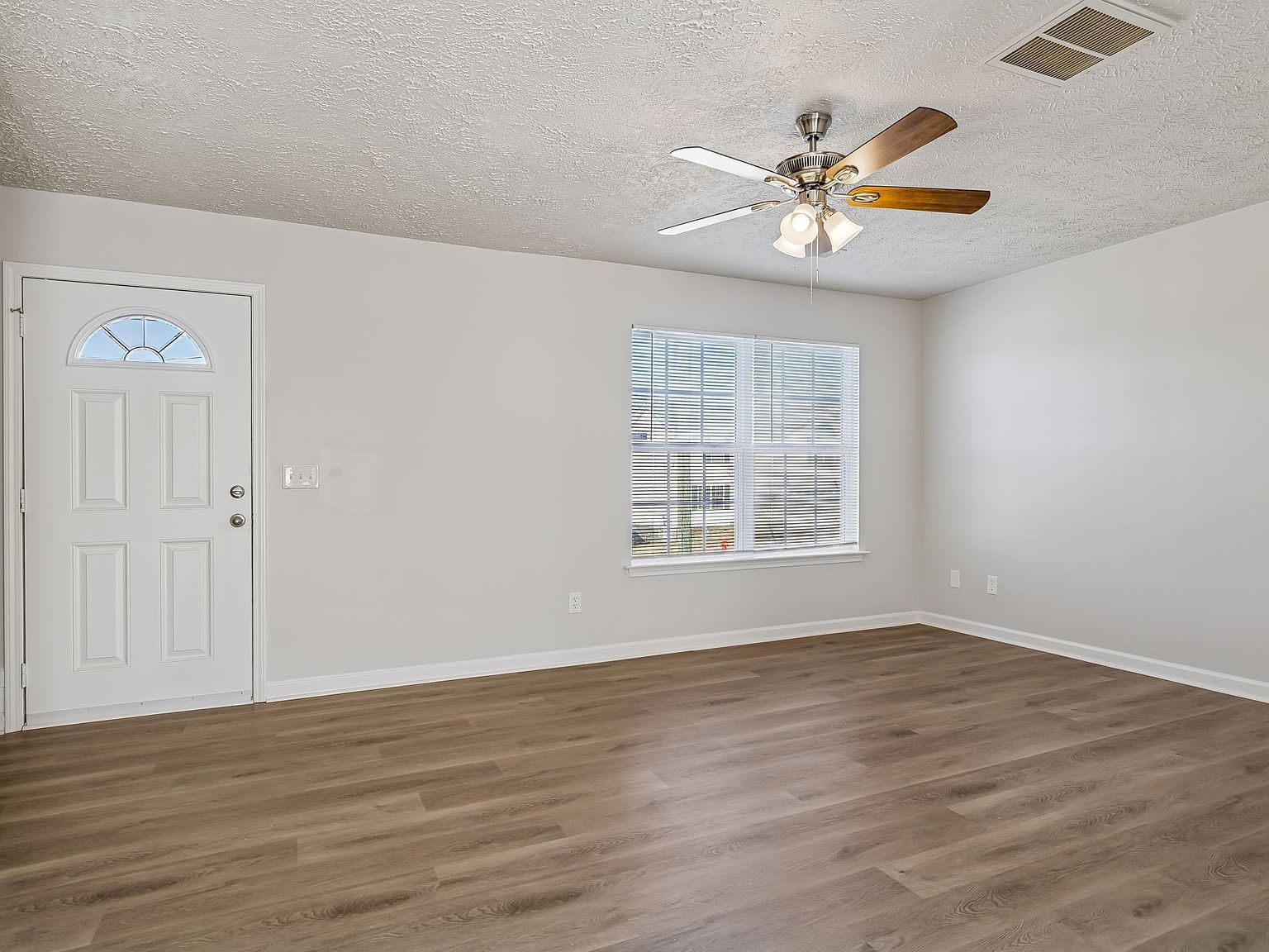 7822 Rainey Dr Antioch, TN 37013 - Thumbnail 3