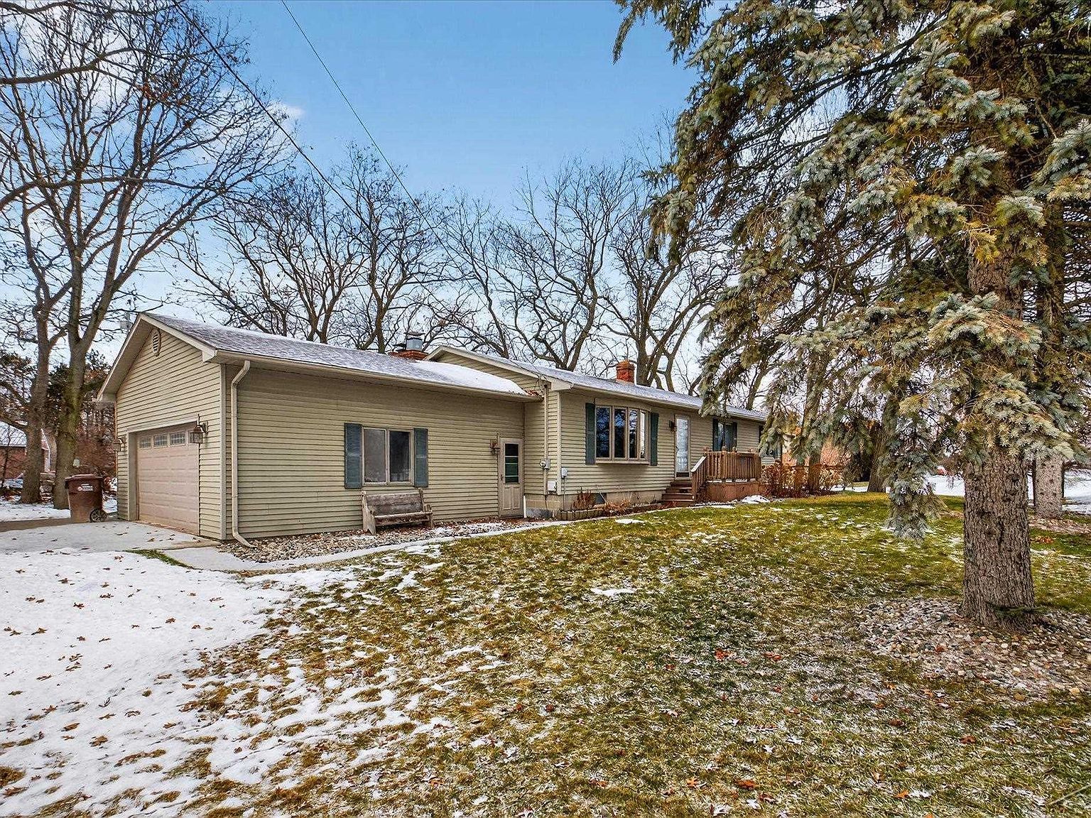 2314 S Huron Rd Kawkawlin, MI 48631 - Thumbnail 3