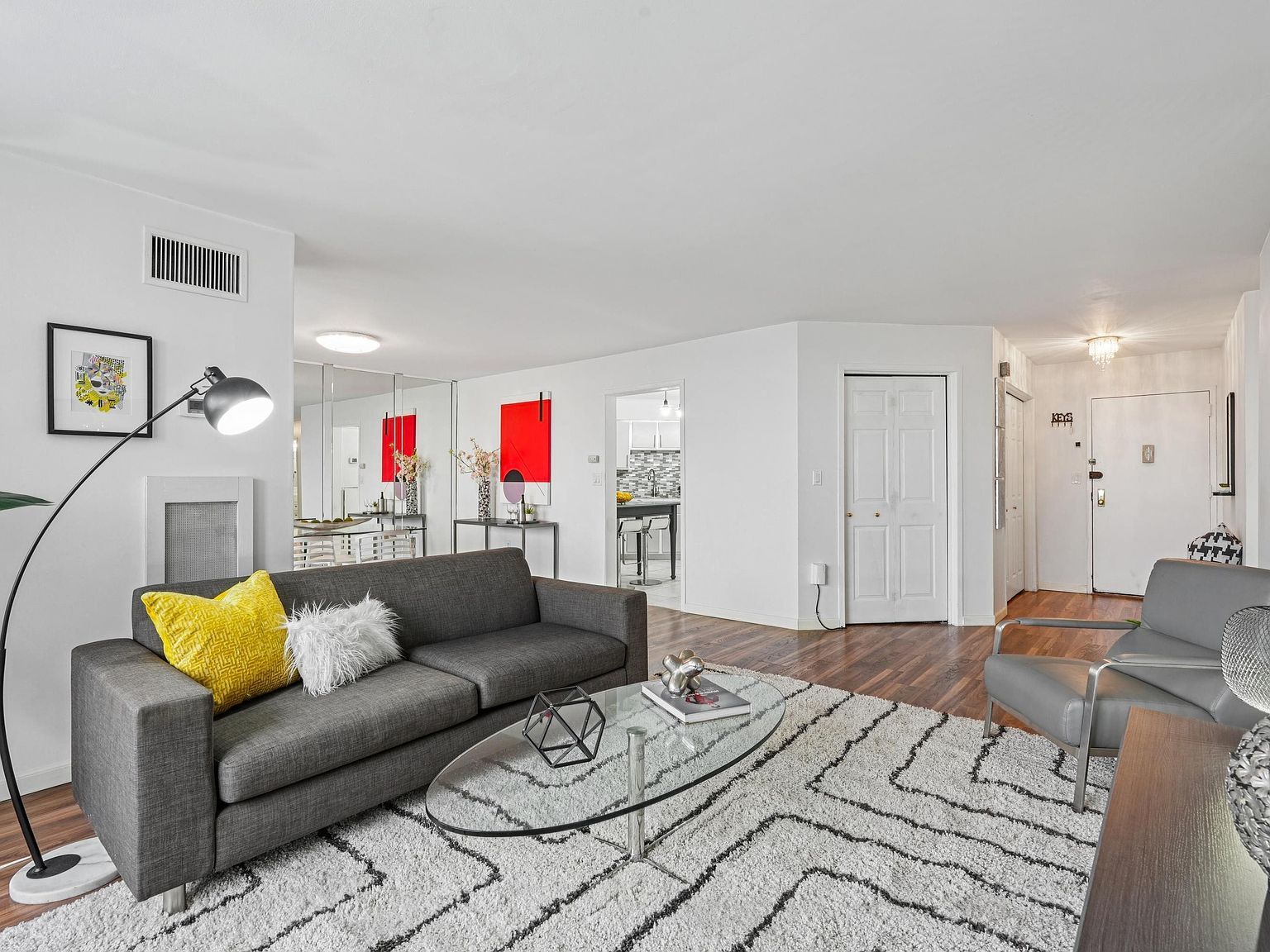 530 Harmon Cove Tower #530 Secaucus, NJ 07094 - Thumbnail 3