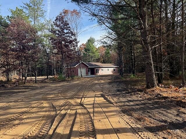 6815 W Danas Cir Baldwin, MI 49304 - Thumbnail 3