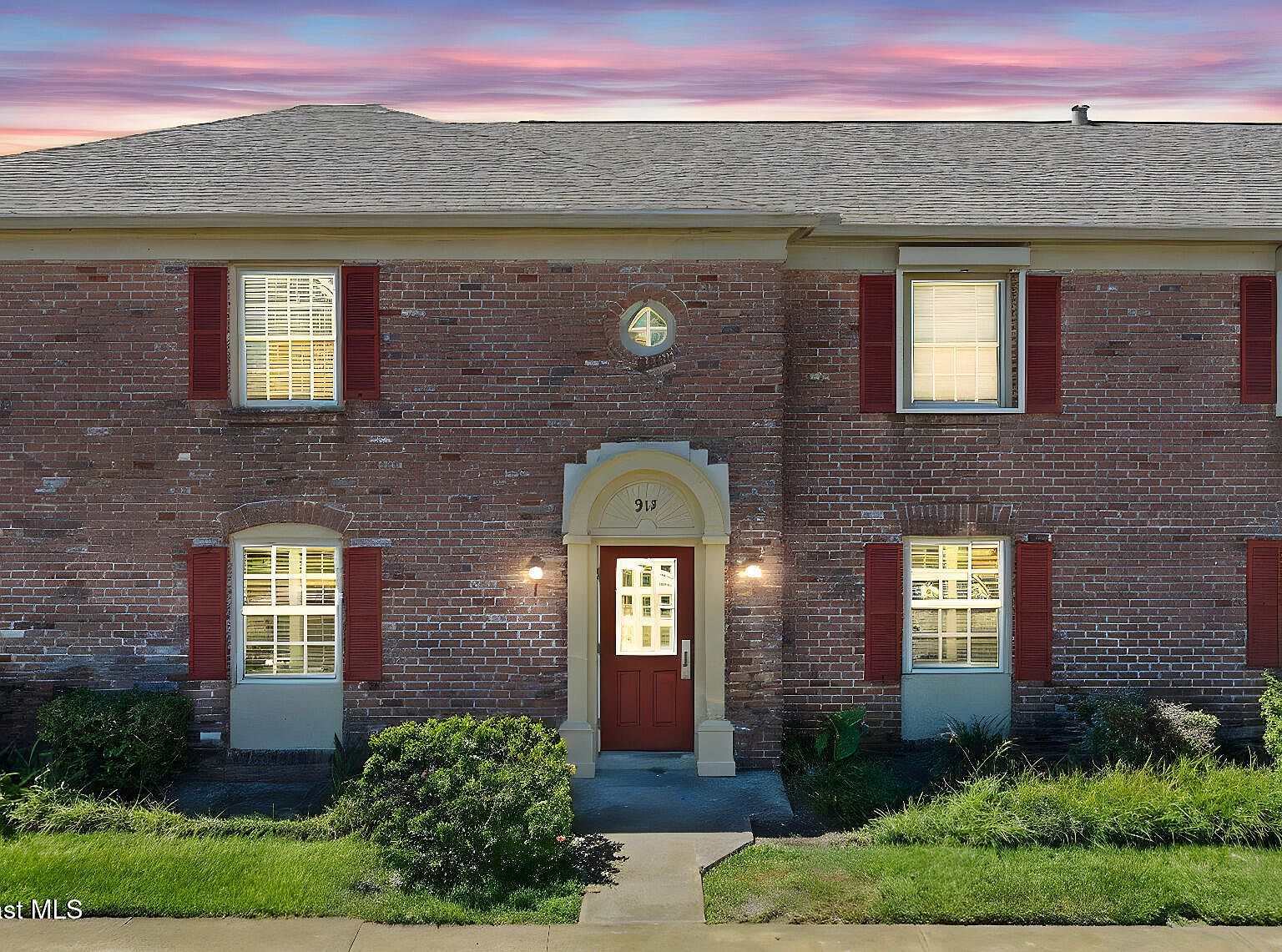 913 S Colonial Ct APT B Indian Harbour Beach, FL 32937 - Thumbnail 3