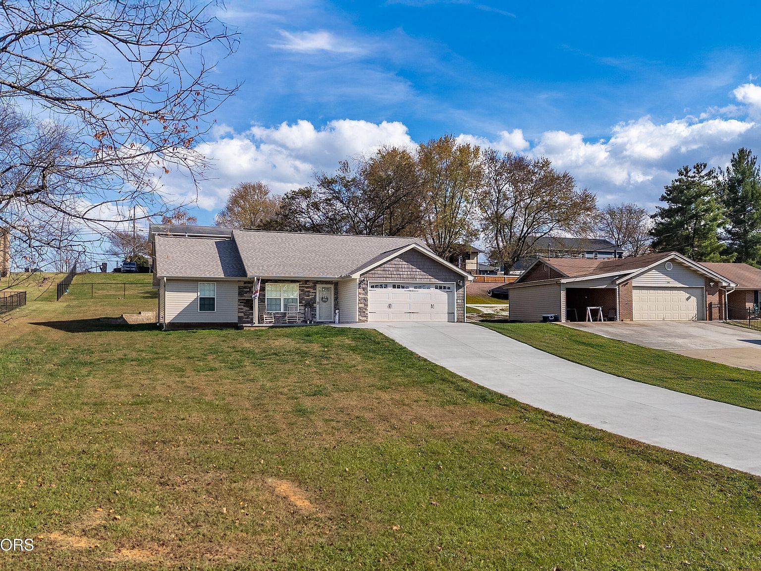 241 Huntington Ln Kodak, TN 37764 - Thumbnail 3