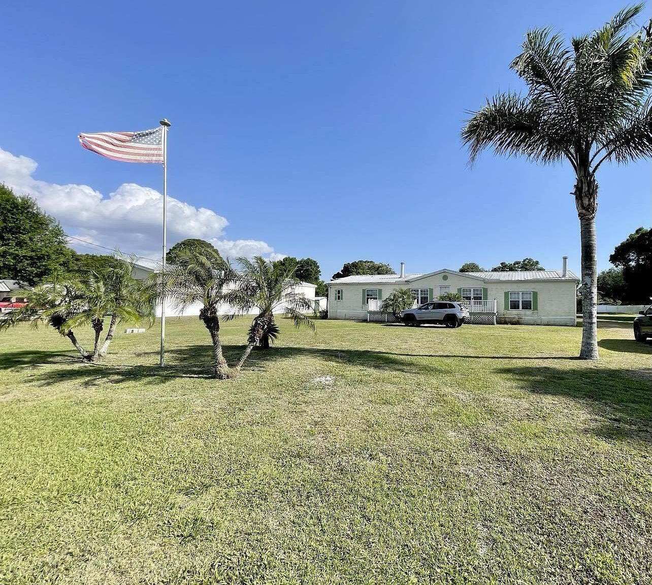 5754 NE 4th Ln Okeechobee, FL 34974 - Thumbnail 3