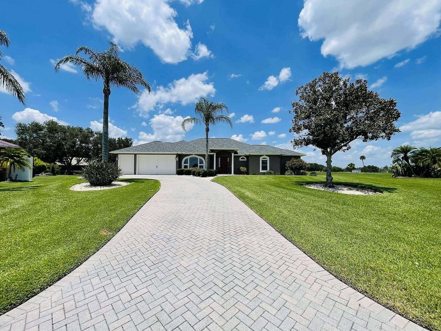 1036 Greenway Ter Sebring, FL 33876 - Thumbnail 3