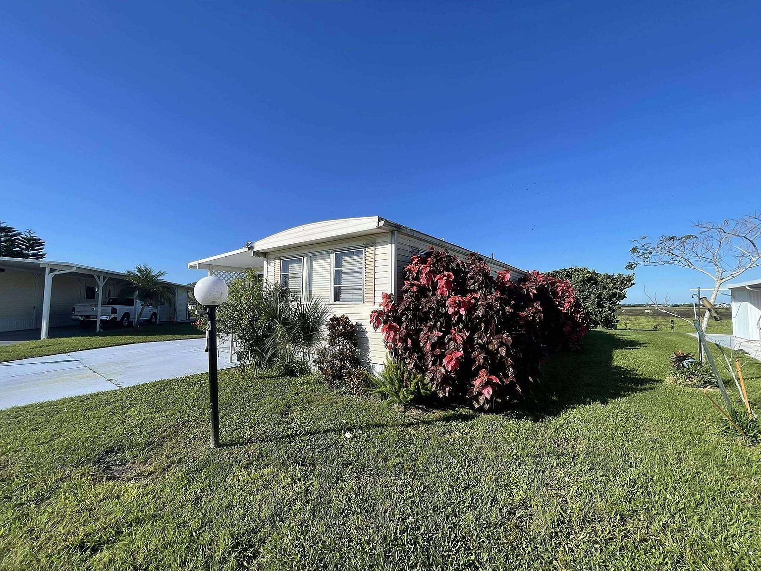 1601 Us Highway 441 SE LOT 61 Okeechobee, FL 34974 - Thumbnail 3